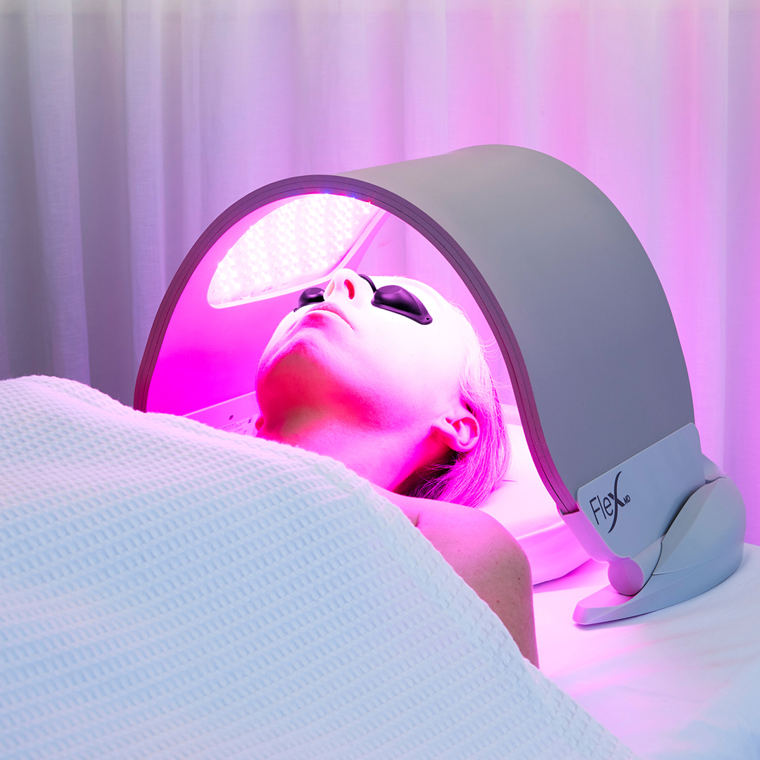 Dermalux-LED-light-therapy